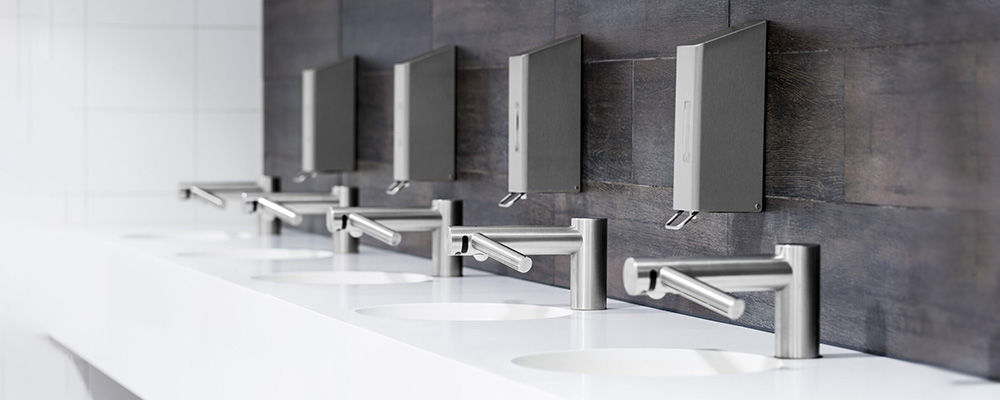 Интегрированная сушилка Dyson Airblade Wash+Dry WD04 в раковине