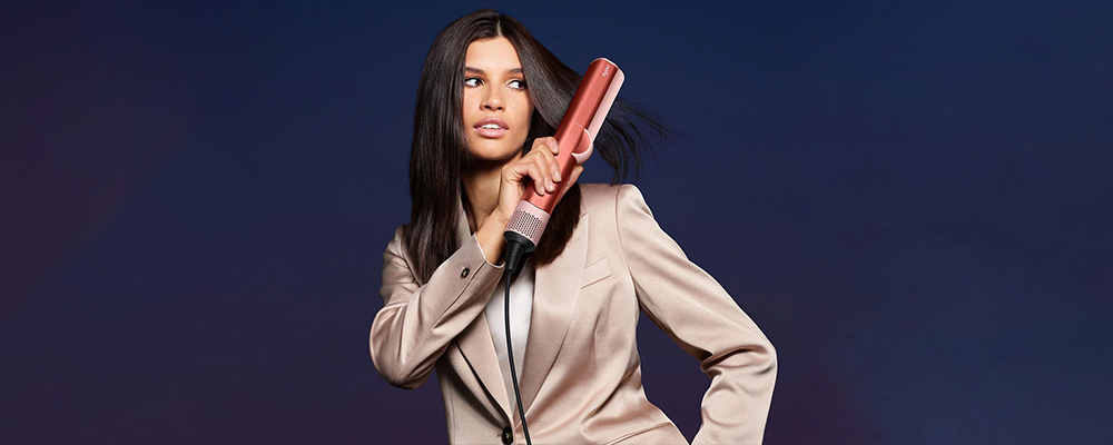 Dyson Airstrait HT01 Strawberry Bronze/Blush Pink гладкие волосы
