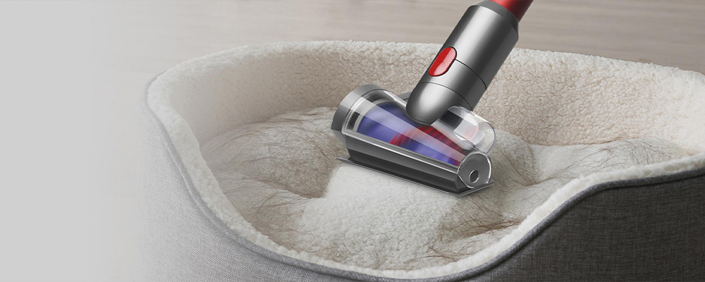 Dyson V11 Fluffy &mdash; мини-электрощётка с защитой от волос
