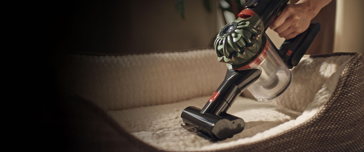 Dyson V8 Cyclone — режимы работы и насадки
