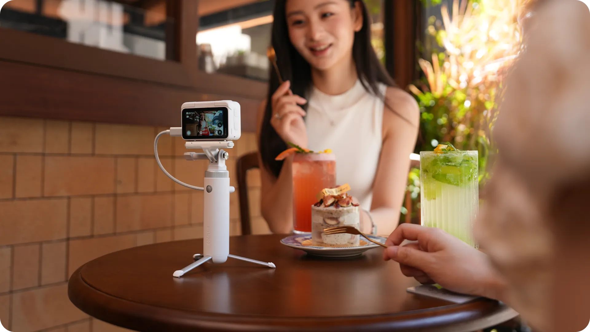 Аккумуляторная ручка Insta360 Mini Power Handle | Характеристики ...